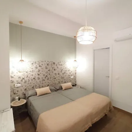 Moderno Apartamento Cerca De La Playa בנידורם