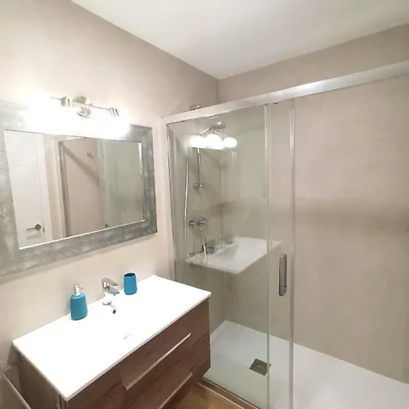 Moderno Apartamento Cerca De La Playa